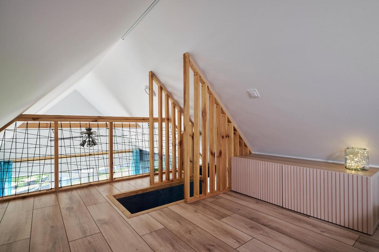 Sarnia Laka Domek 1 Z Prywatnym Jacuzzi Stronie Śląskie Extérieur photo
