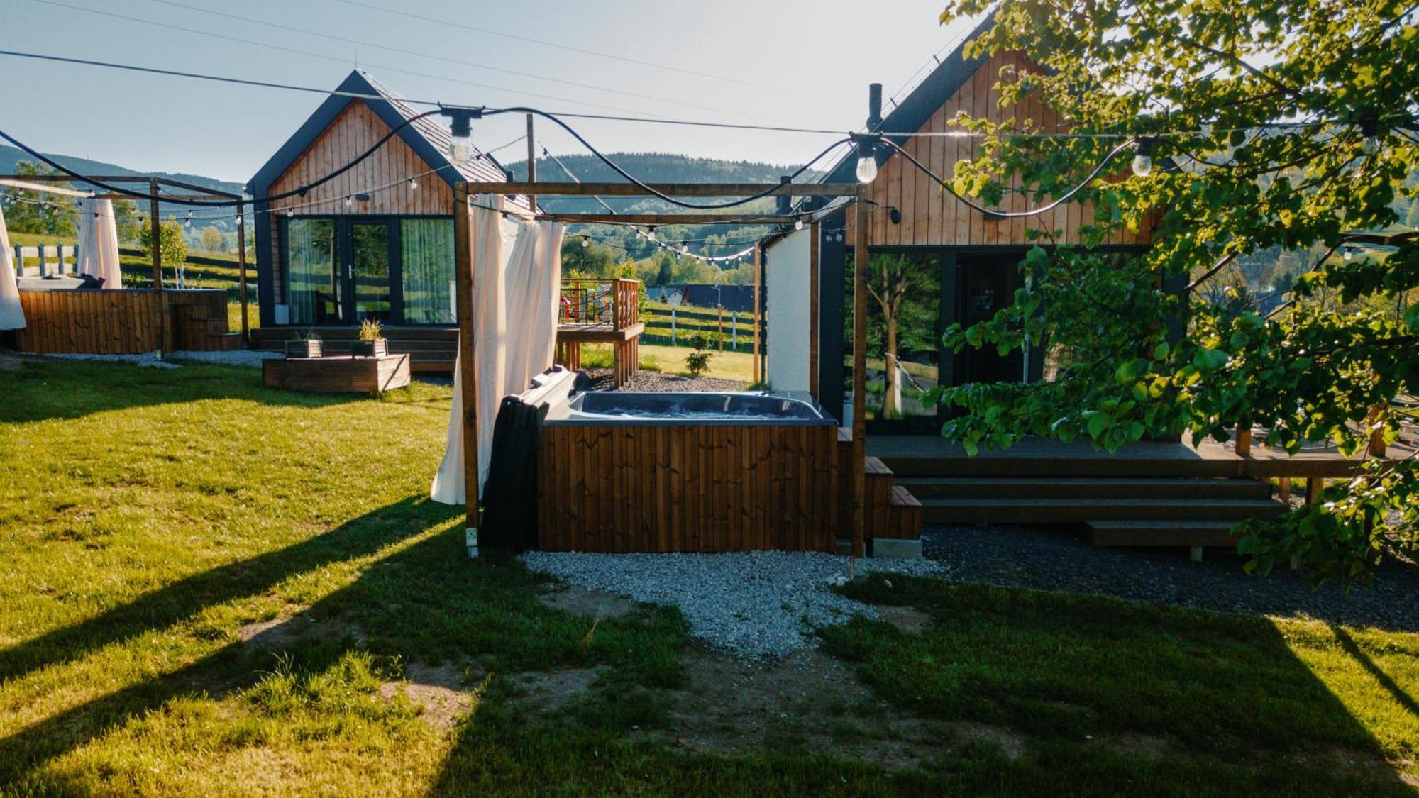 Sarnia Laka Domek 1 Z Prywatnym Jacuzzi Stronie Śląskie Extérieur photo
